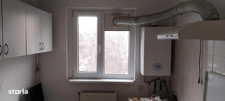 Vand apartamant 4 camere drumul Taberei Parc - 2