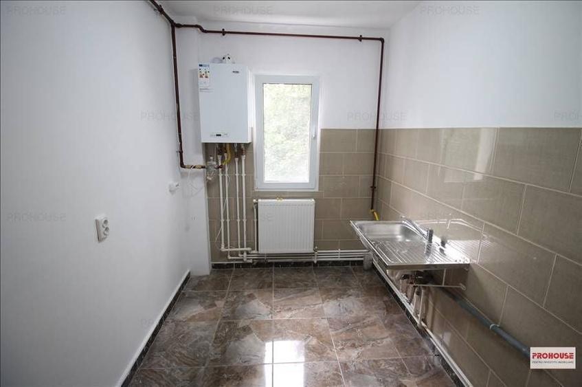 Proprietar ofer spre inchiriere apartament 2 camere semi-decomandat - 3