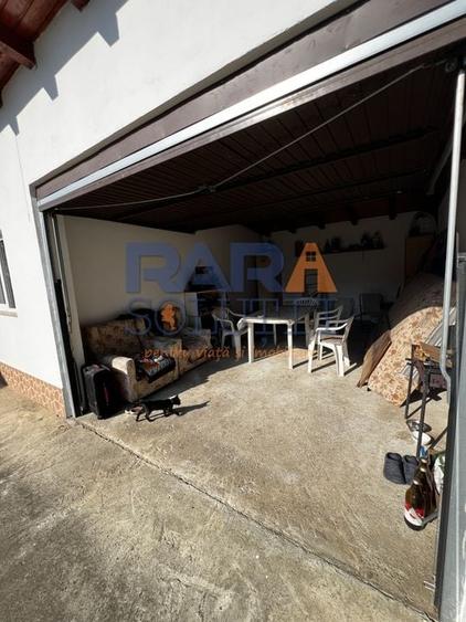 Casă 2015 - 4 dormitoare, 2 băi, 2 bucătării - 16