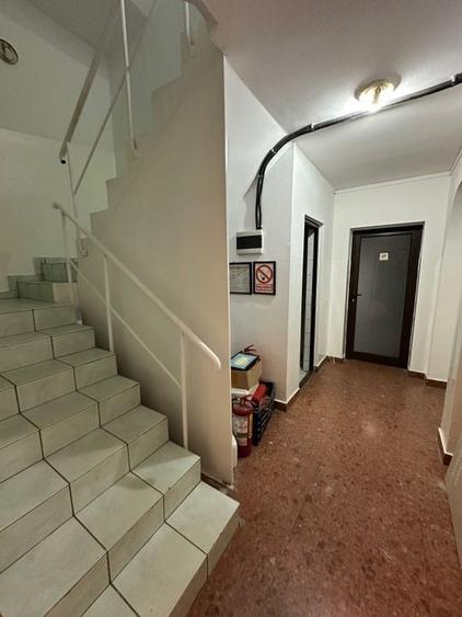 Cladire pretabila spațiu birouri/ clinica - 42