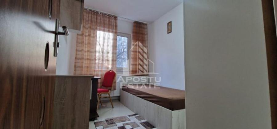 Închiriez apartament central - 1