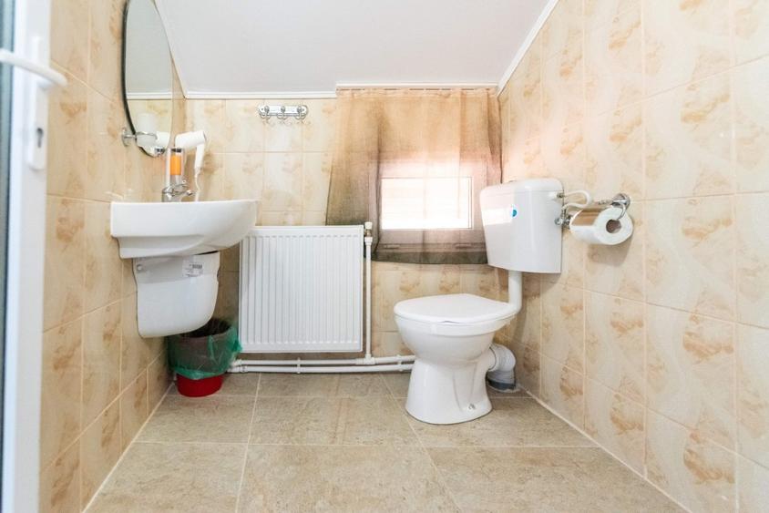 OCAZIE!! Vand Vila Casa Pensiune Eforie Nord 8 CAMERE Afacere la Cheie - 9