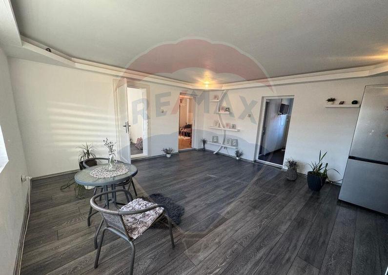 Casa / Vila cu 7 camere de vanzare in zona Central - 10