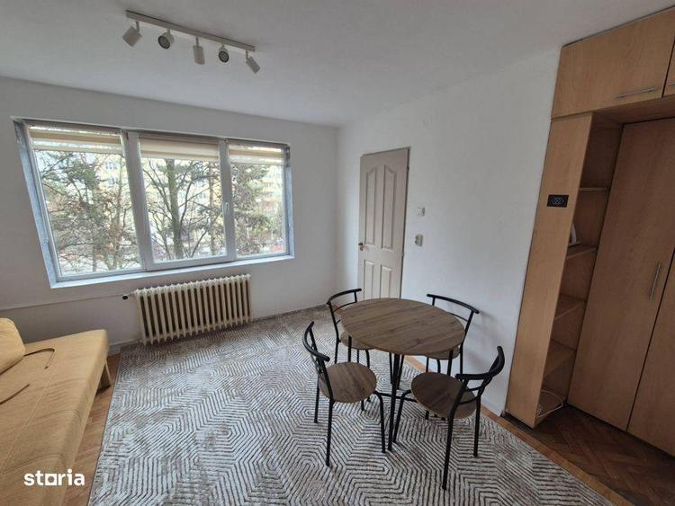 Garsoniera zona Piata Hermes, etaj intermediar, finisata modern - 2