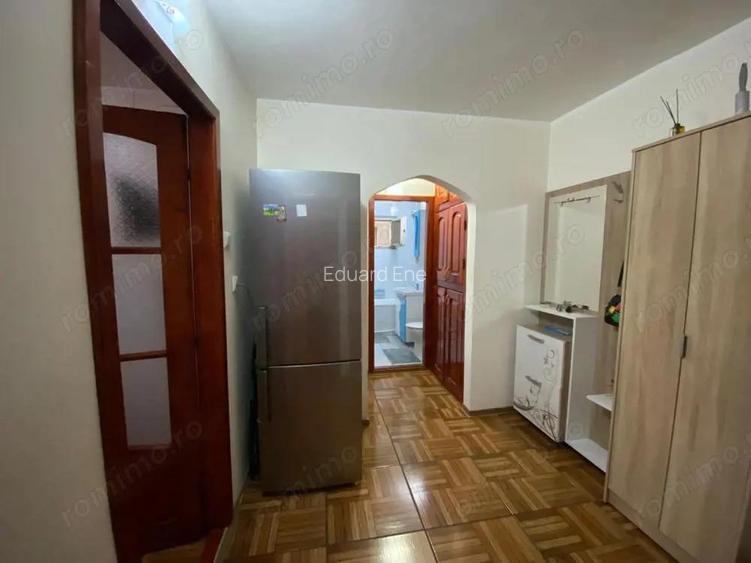 Apartament 2 camere decomandat de inchiriat Micro 17