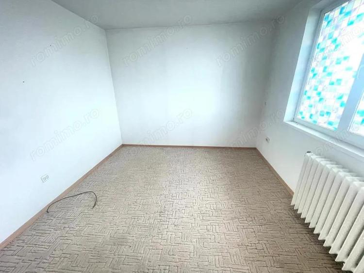 ORIZONT - Cornisa, Apartament 2 cam DECOMANDAT, etaj 5 + Balcon - 2