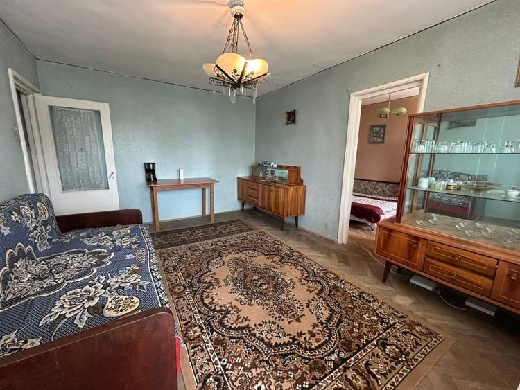 Apartament 2 camere, semidecomandat, 41mp, Craiovita, zona Niela. - 2