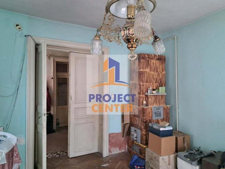 Casa cu 6 camere, pozitie centrala, 600 mp teren - 3