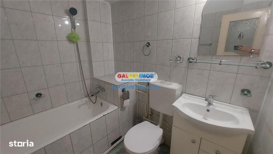 Apartament cu 4 camere decomandat în Ultracentral