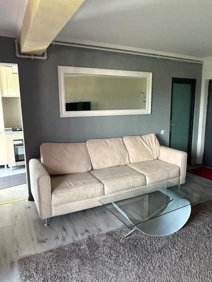 Apartament tip studio, balcon, zona Metro - 1