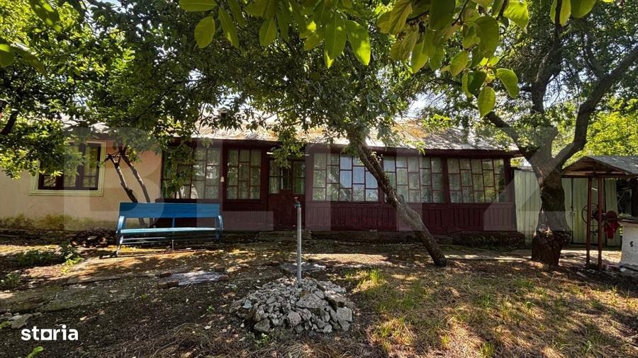 Casă cu 4 camere în Balota de Jos