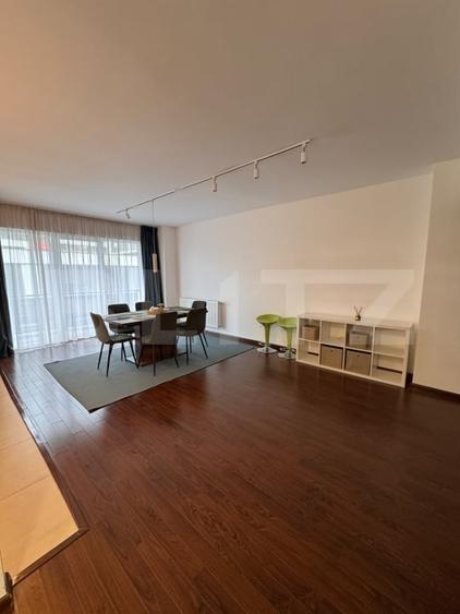 Apartament cu 3 camere decomandat, mobilat în Bună Ziua