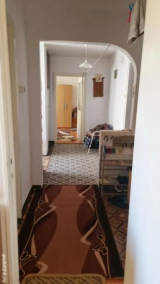 vanzare apartament 2 camere - 1