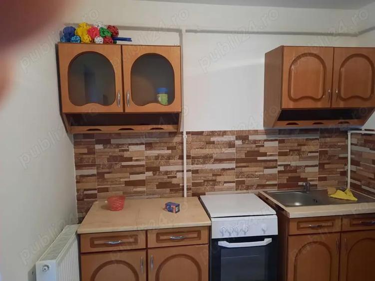 Inchiriere apartament doua camere - 8