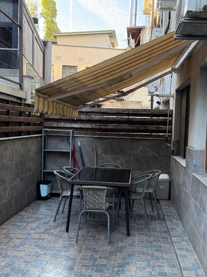 Apartament cu 2 camere semidecomandat, mobilat în Titan