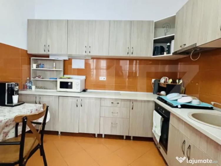 Casa 10 camere, 170 mp, zona Lunei - 8