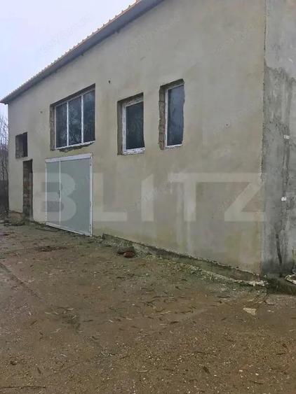 Spa?iu Service Auto | Acces DN71 | 380V | Drive-In | Parcare Ampla Targovi?te - 3