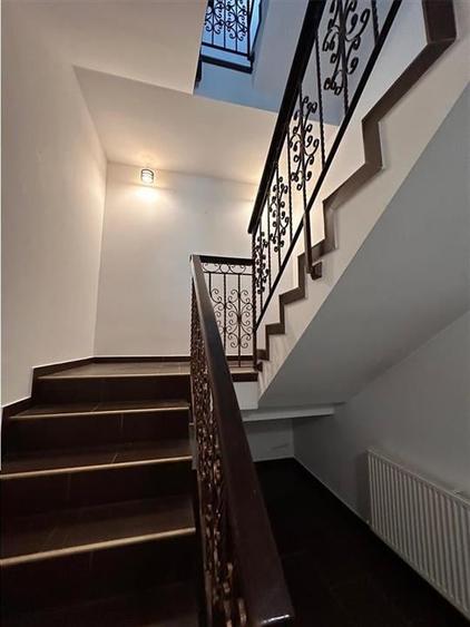 Vanzare imobil nou | Eminescu - Mosilor - Fainari | teren 246 mp | garaj | - 31