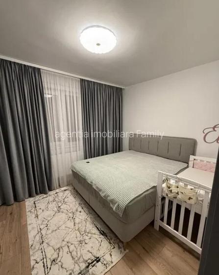Apartament cu 3 camere decomandate Zona Ultracentrala