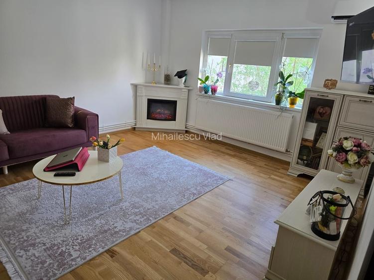 Apartament cu 3 camere decomandat, mobilat în 13 Septembrie Apartament cu 3 camere decomandat, mobilat în 13 Septembrie
