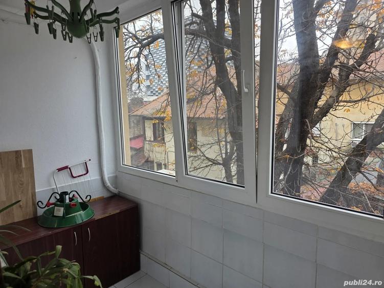 inchiriere apt. centr. Buc. - 3