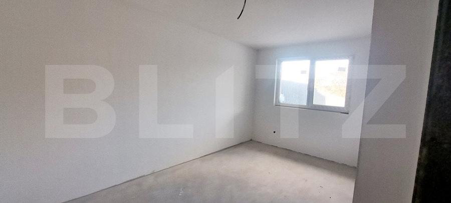 Casa in regim cuplat, 6 camere, 320 mp utili, teren 612 mp, situata in Borhanci - 15