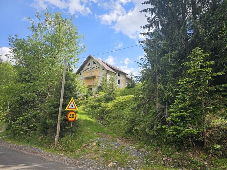 Casa de vacanta + teren intravilan suprafata 2.075mp, Bubesti, Arieseni - 9