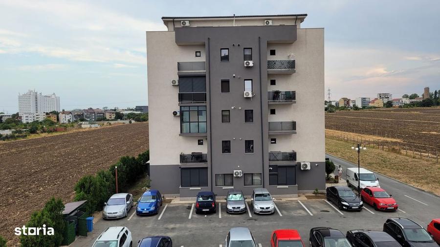 DE VANZARE APARTAMENT CU VEDERE LATERALA LA MARE, COMPLET MOBILAT - 1