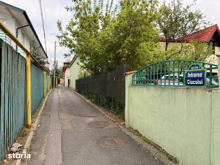 Casă cu 5 camere cu Teren 162 Mp în Băneasa