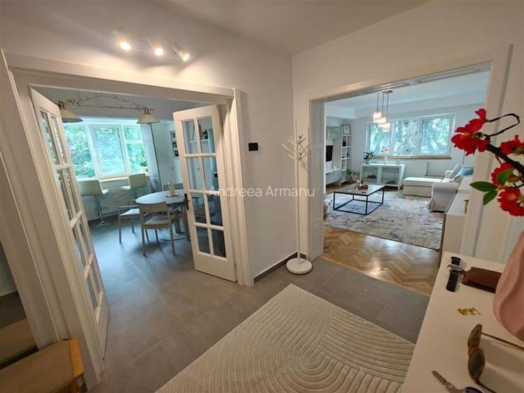Apartament 3 camere, ultracentral, mobilat ultramodern-Aleea Parcului!