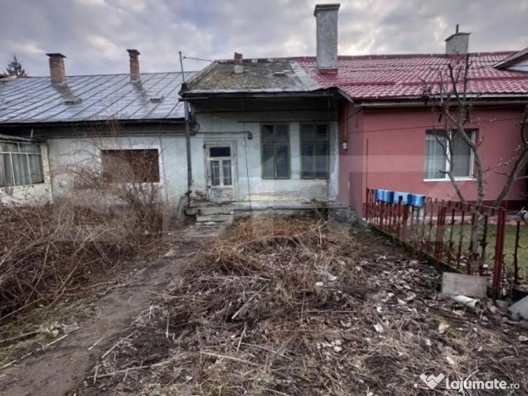 Casa zona centrala Dej,curte comuna, 31mp - 4