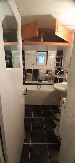 Vand garsoniera in zona decebal la etajul 1 - 8