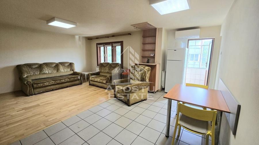 Apartament decomandat cu 1 camera, centrala proprie, Bucovina