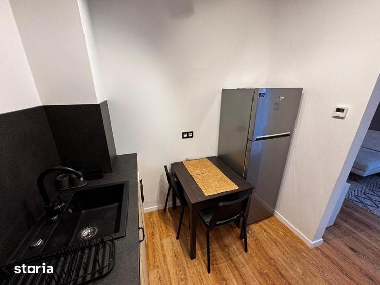 Apartament cu 2 camere decomandat în Străulești