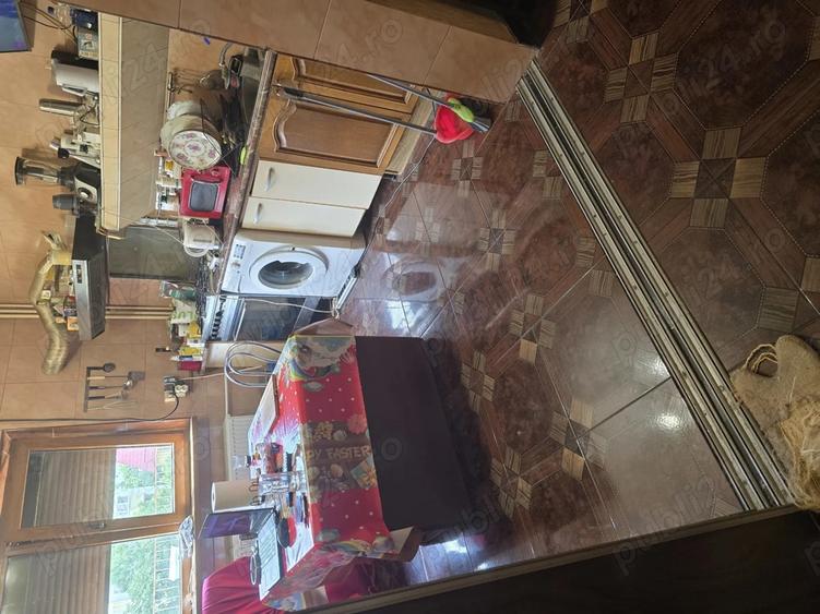 Particular , vand apartament 2 camere decomandate DRISTOR - 2