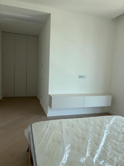 APARTAMENT DE 4 CAMERE - NEMOBILAT, DOAR PREZENTARE - 7