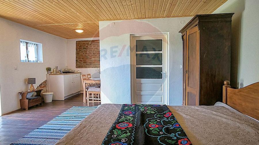 Casa saseasca cu doua spatii de oaspeti - Transilvania - 14