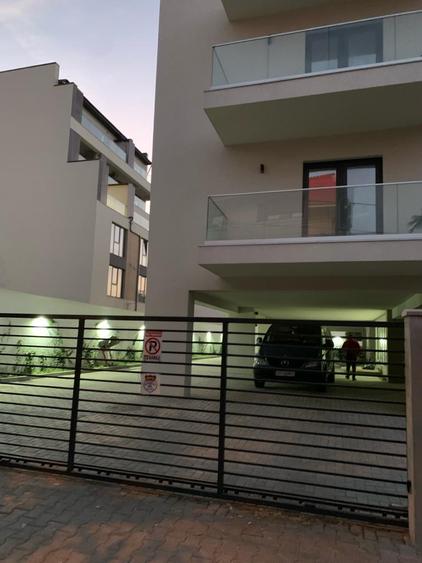 Bucurestii Noi,clădire Boutique nemobilat,bucataria utilată 550 euro plus TVA - 6
