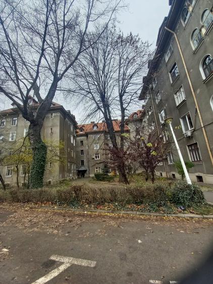 Zona Iancului ,4  sau 5 cam, str Caminului  Gara de Est Zona verde - 1