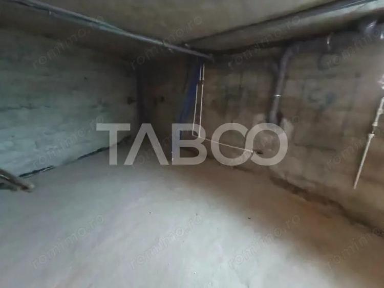 Casa 5 camere 250 mp cu incalzire in pardosea zona Tineretului Sibiu - 1