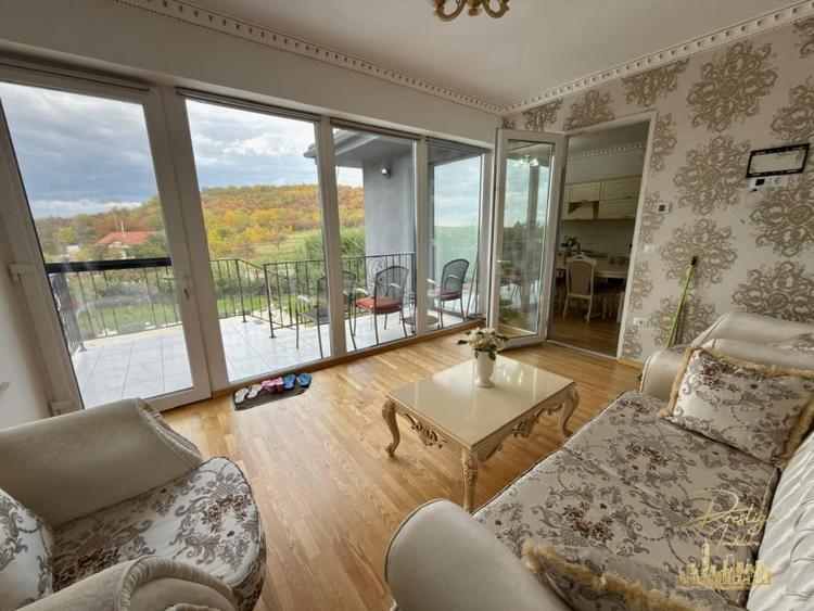 Vila deosebita cu piscina si finisaje premium- str. Strugurilor, Oncea - 24