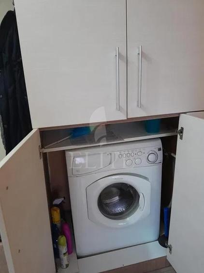 Apartament o camera &icirc;n zona STRAZII IZLAZULUI - 3