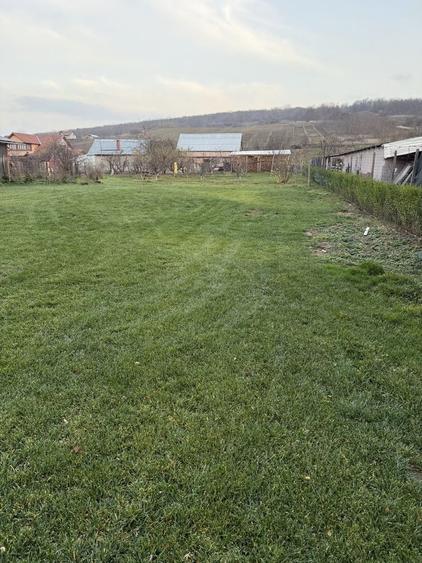 Casă cu 4 camere în Podu Turcului
