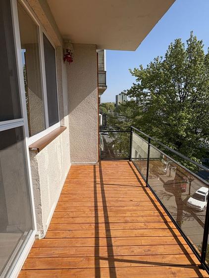 Apartament de vanzare 3 camere Decomandat - 3