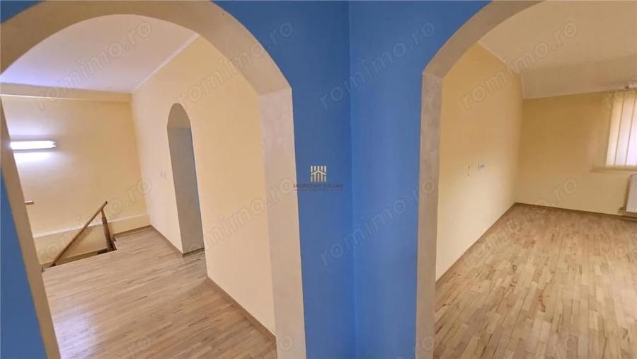 Spatiu 4 Birouri Radauti Ultracentral De Inchiriat 0727817187 - 3