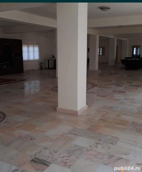 Vand- Cladire de 1048 mp-la pre? de apartament - 3