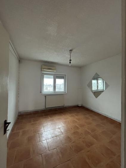 Apartament de 3 camere de vanzare | Metrou Constantin Brancoveanu - 3