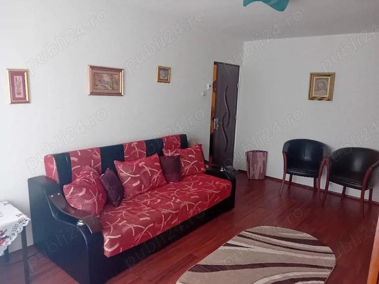 Apartament cu 2 camere decomandat în Milcov