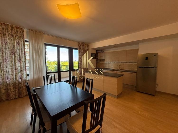 De vanzare apartament decomandat cu 4 camere  in Baneasa - 3