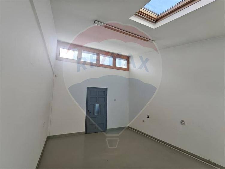 Spatiu de birouri de 125mp de inchiriat in Apahida - 13